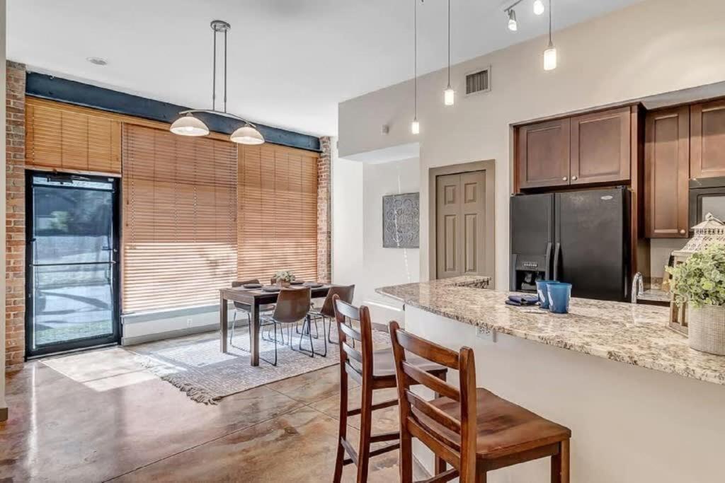 Modern, Insta-Worthy 2B Townhome In Walkable Springfield! Jacksonville Dış mekan fotoğraf